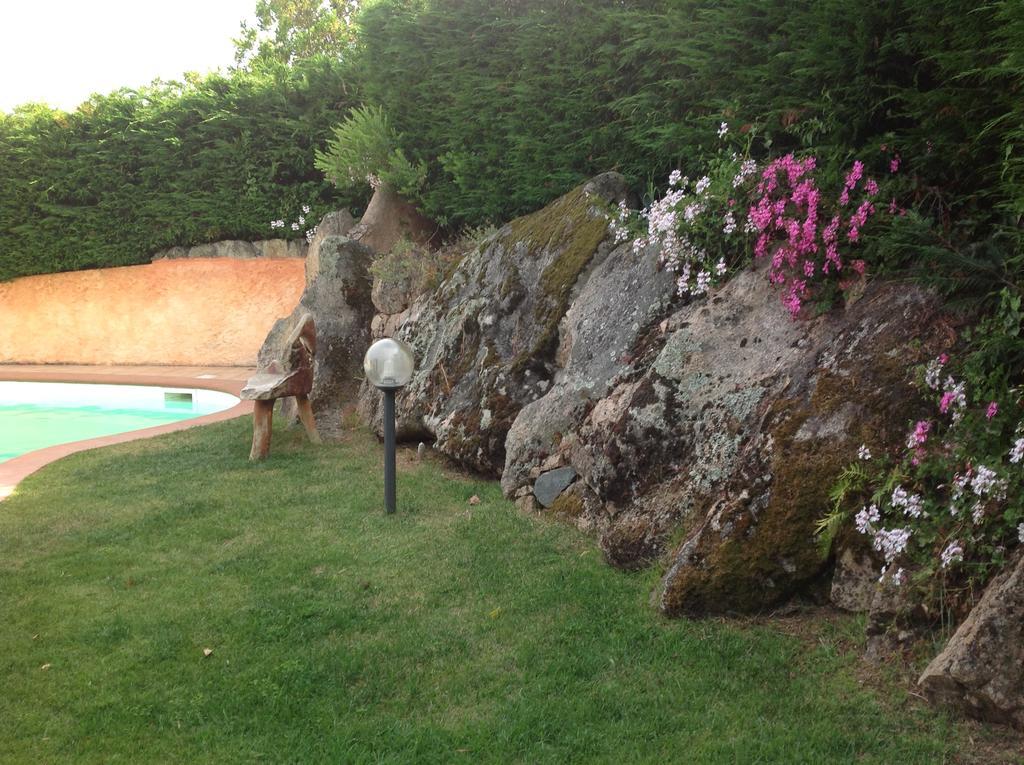 Villa Il Melograno Cannigione Bagian luar foto