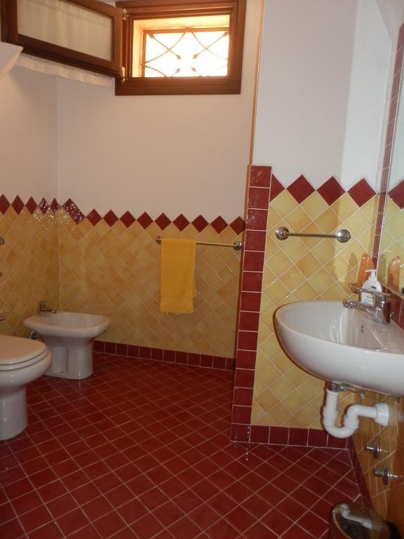 Villa Il Melograno Cannigione Bagian luar foto